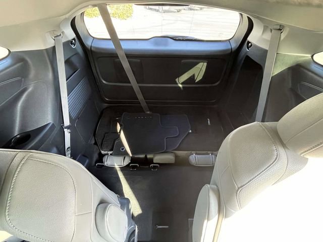 Used 2025 Toyota Sienna XLE image 16