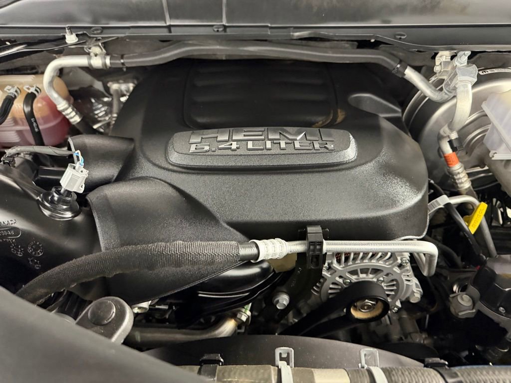 Used 2024 RAM 2500 Big Horn w/ Bed Utility Group image 33