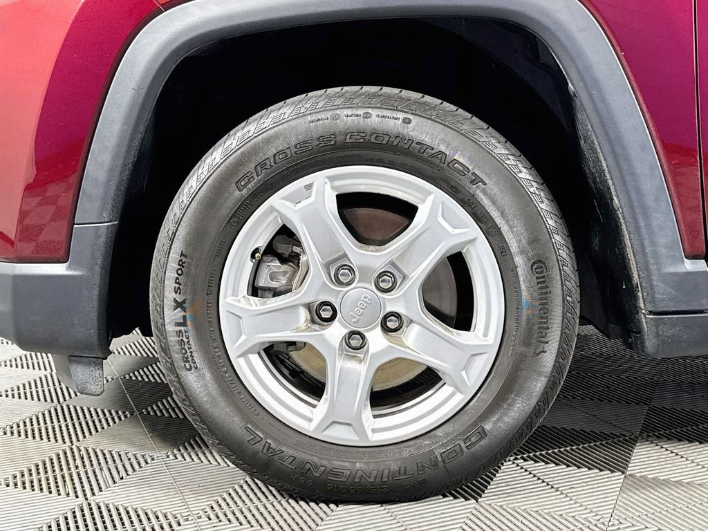 Used 2022 Jeep Compass Sport FWD image 28