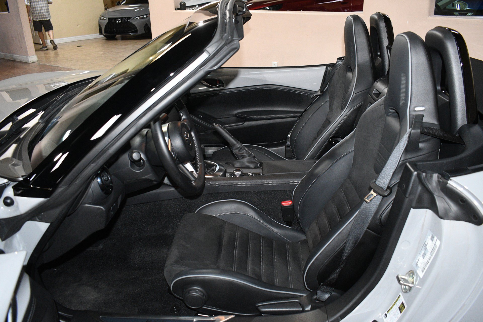 Used 2025 MAZDA MX-5 Miata Club w/ Brembo/BBS Recaro Package RWD image 49