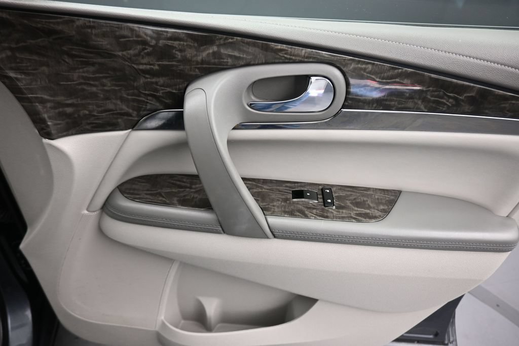 Used 2014 Buick Enclave Leather FWD image 48