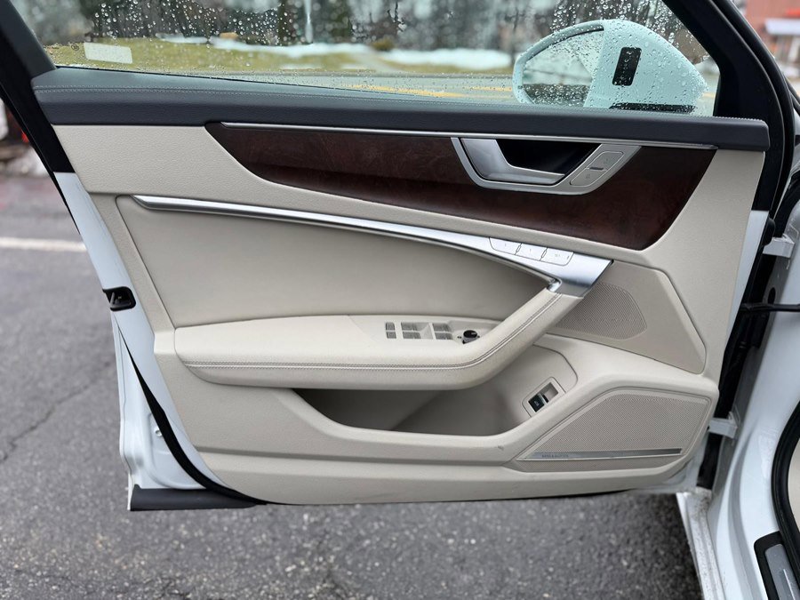Used 2021 Audi A6 Premium Plus w/ Premium Plus Package image 14