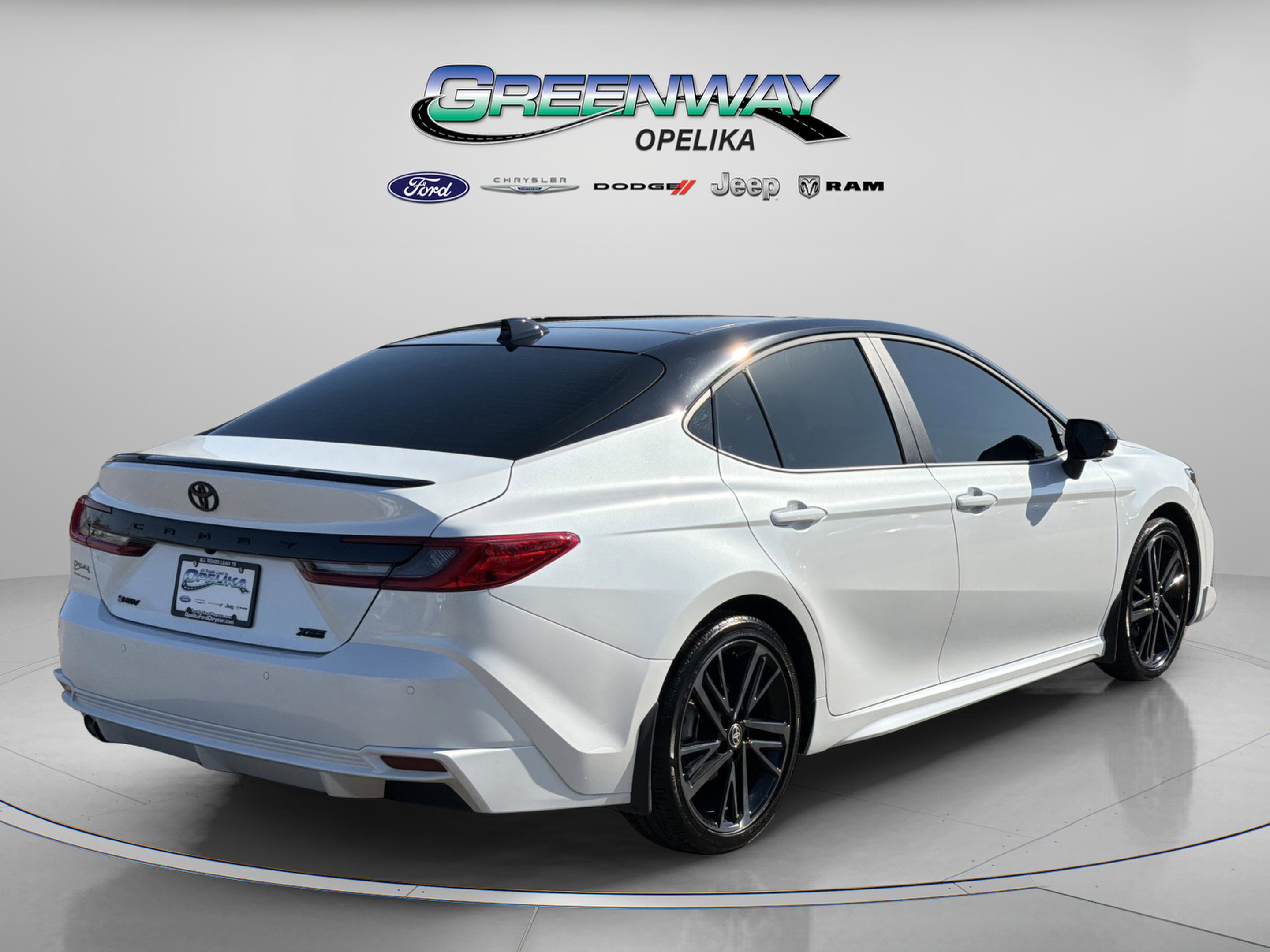 Used 2026 Toyota Camry XSE w/ Premium Plus Package image 3