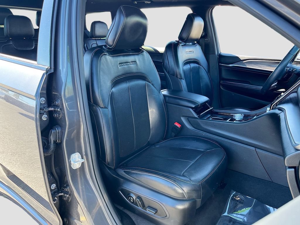 Certified 2022 Jeep Grand Cherokee L Overland image 31