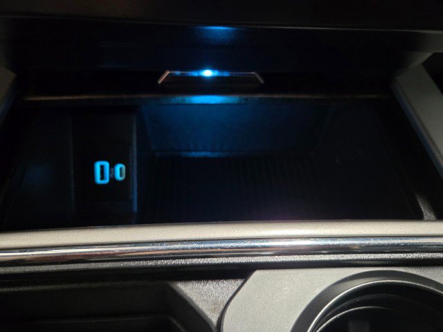 Used 2022 Ford F250 Lariat w/ Chrome Package image 51