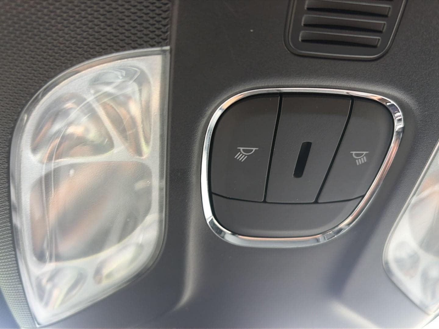 Used 2023 Jeep Compass Latitude AWD/4WD image 27