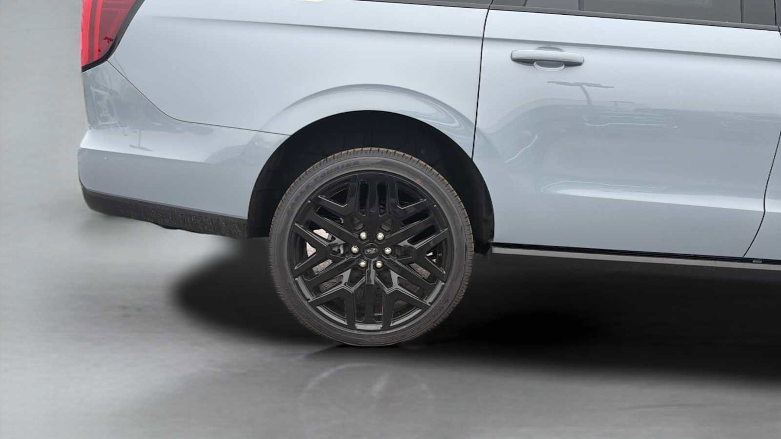 New 2026 Ford Expedition Max Platinum w/ Stealth Performance Package image 35