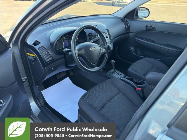 Used 2011 Hyundai Elantra GLS image 11