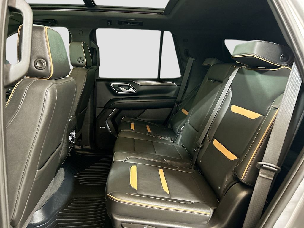 Used 2024 GMC Yukon AT4 w/ AT4 Premium Package AWD/4WD image 23