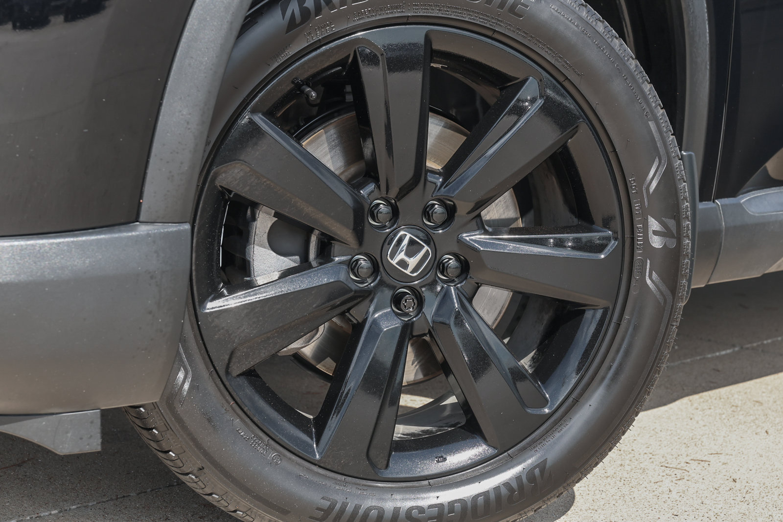 Used 2025 Honda Pilot Black Edition image 13