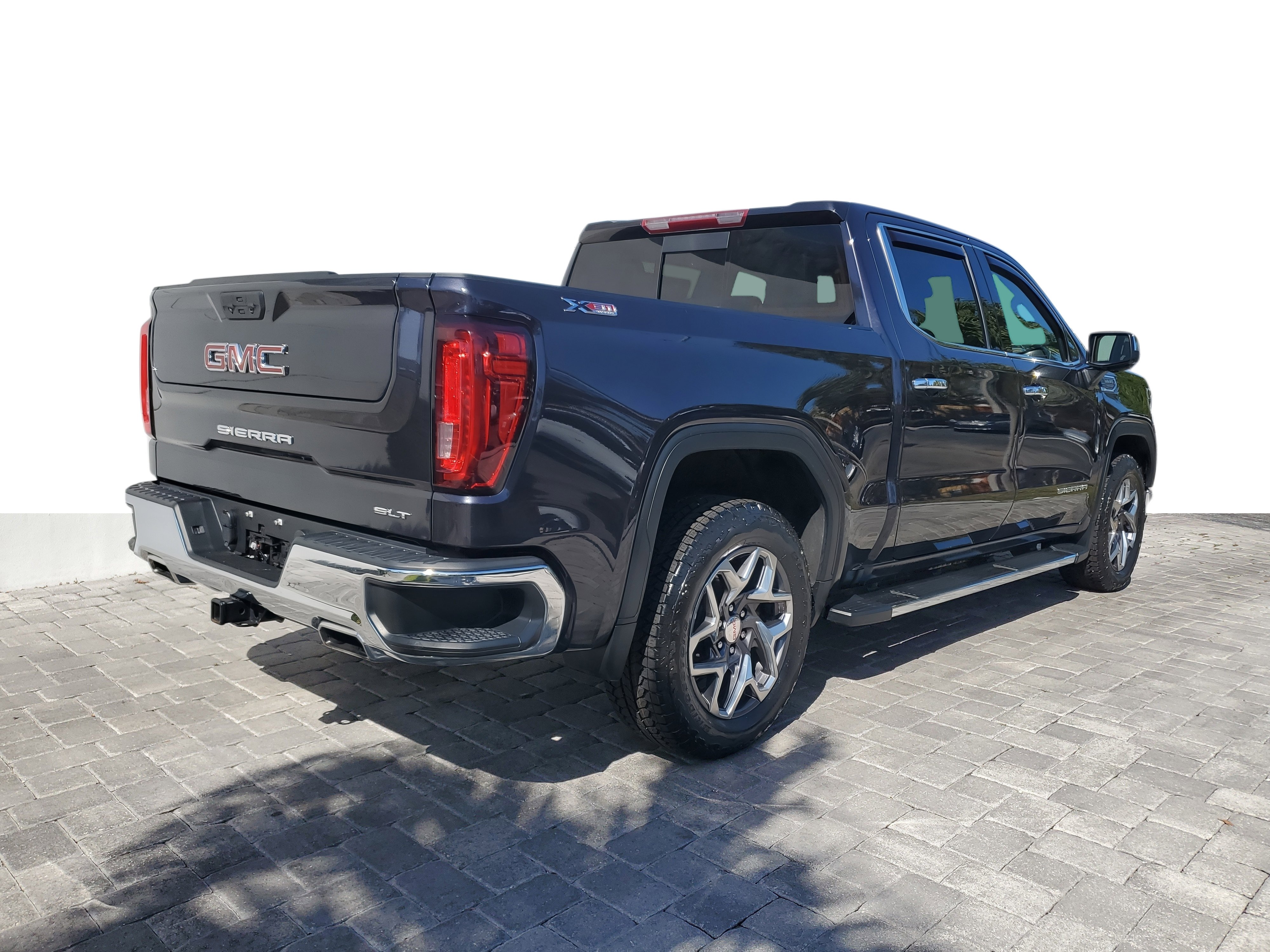 Used 2023 GMC Sierra 1500 SLT w/ SLT Premium Package image 6
