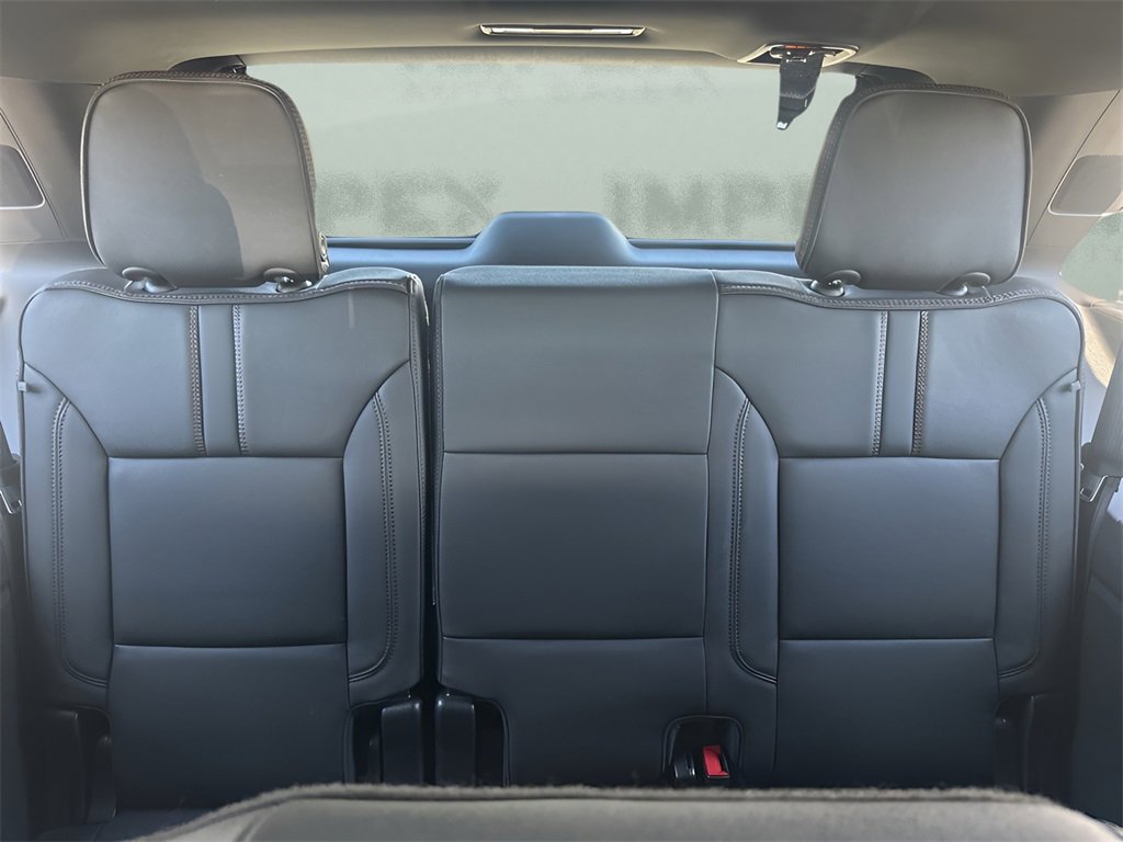Used 2024 Chevrolet Tahoe RST image 14