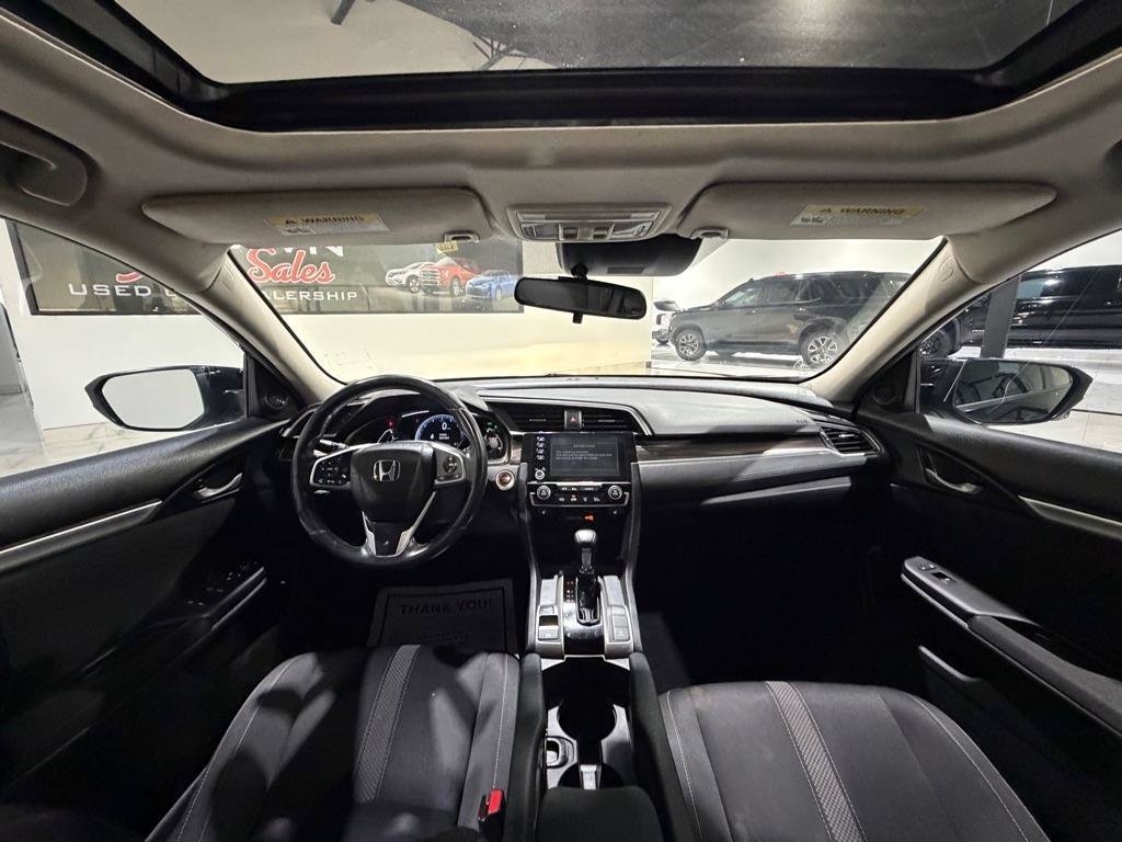 Used 2019 Honda Civic EX image 19