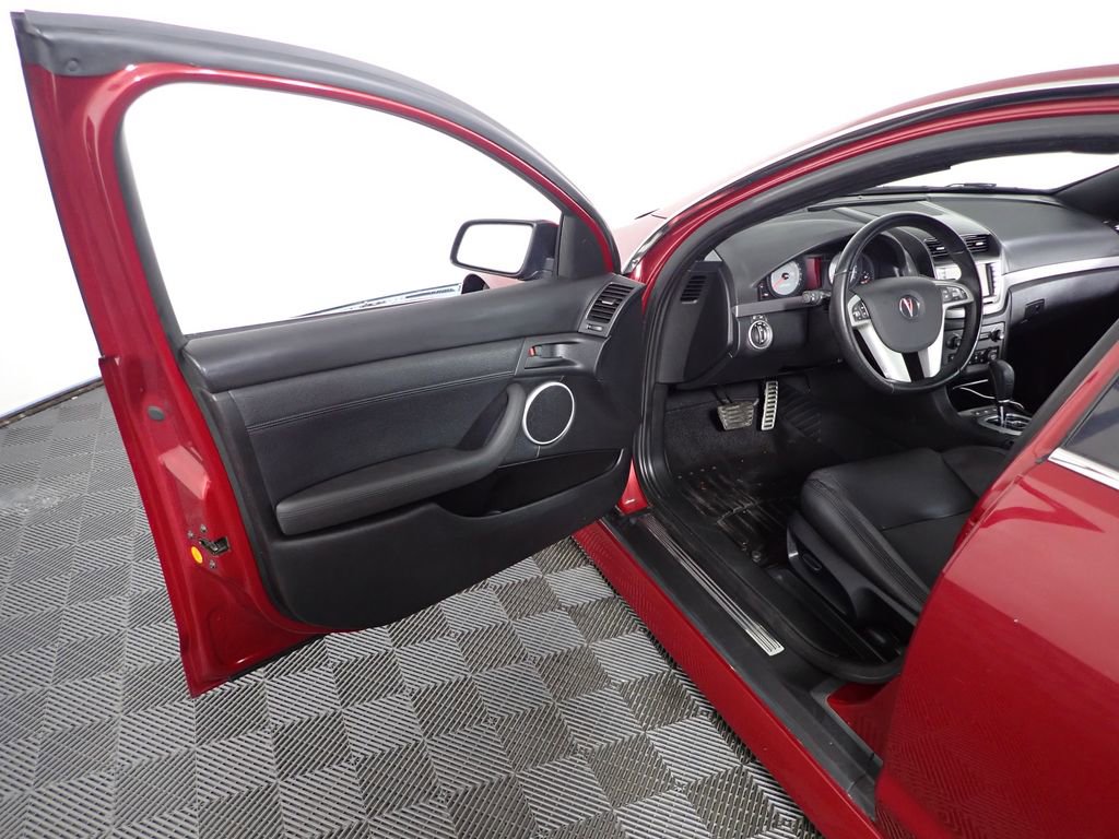 Used 2009 Pontiac G8 GT w/ Premium Package RWD image 18
