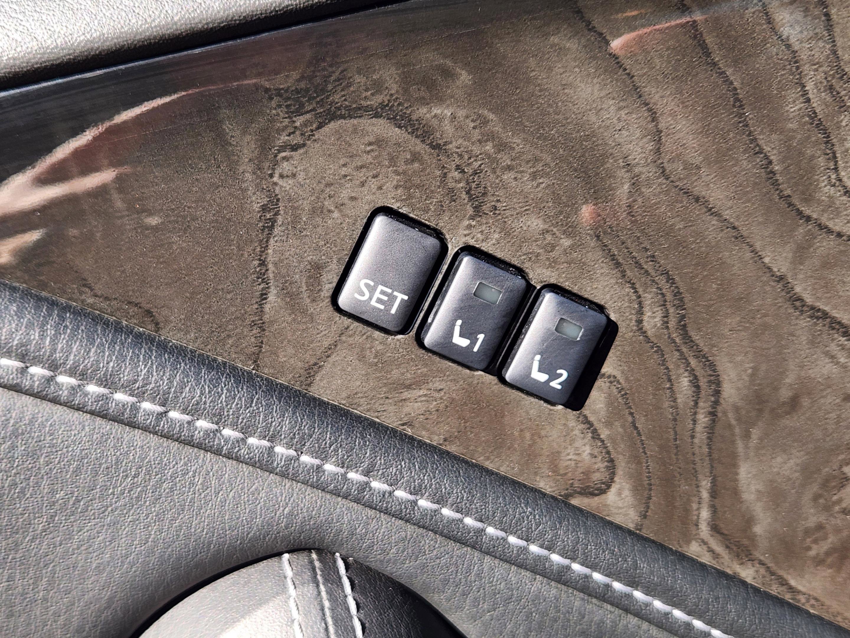 Used 2021 INFINITI QX80 Sensory w/ All-Season Package image 21