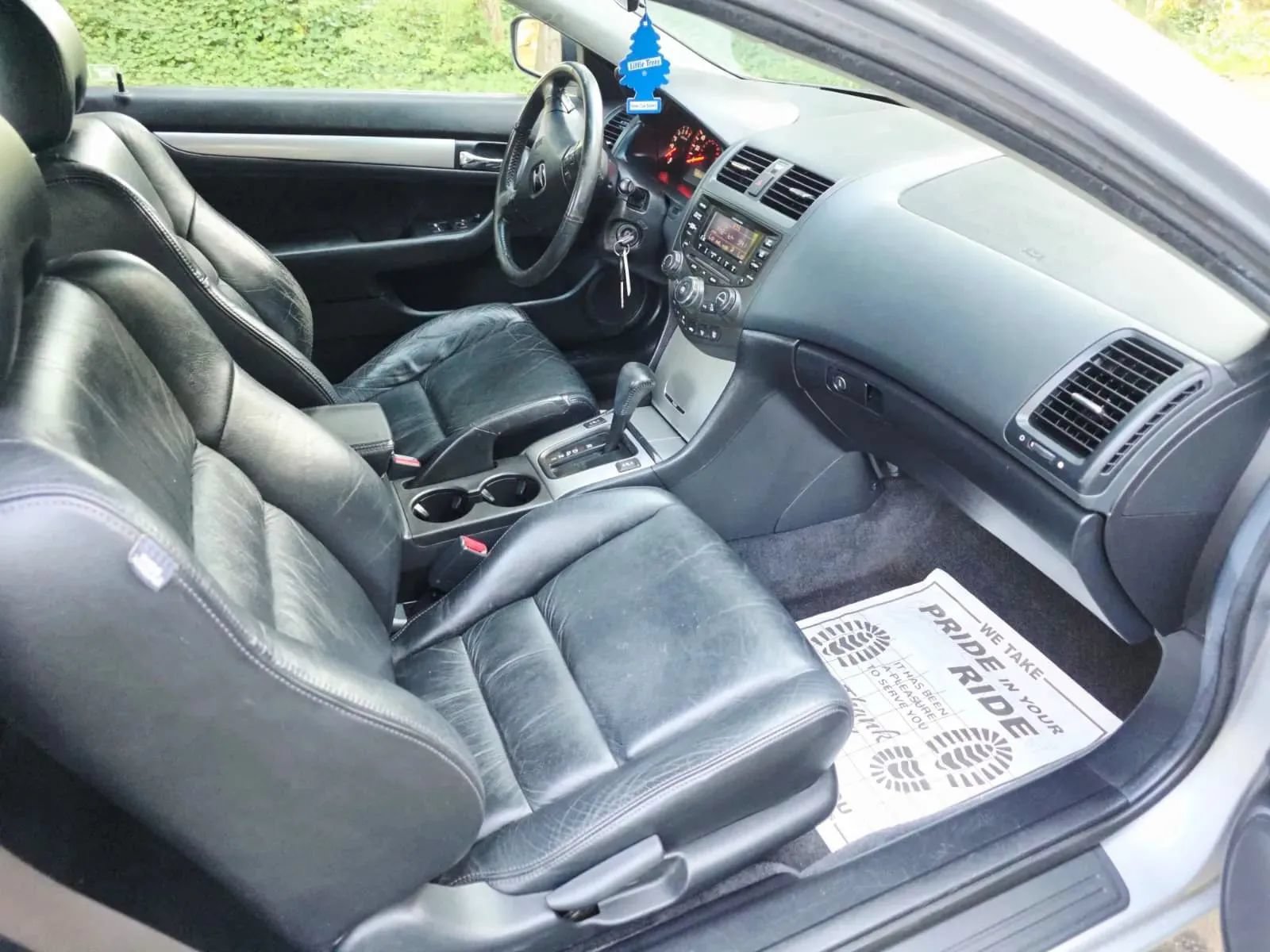 Used 2004 Honda Accord EX image 11