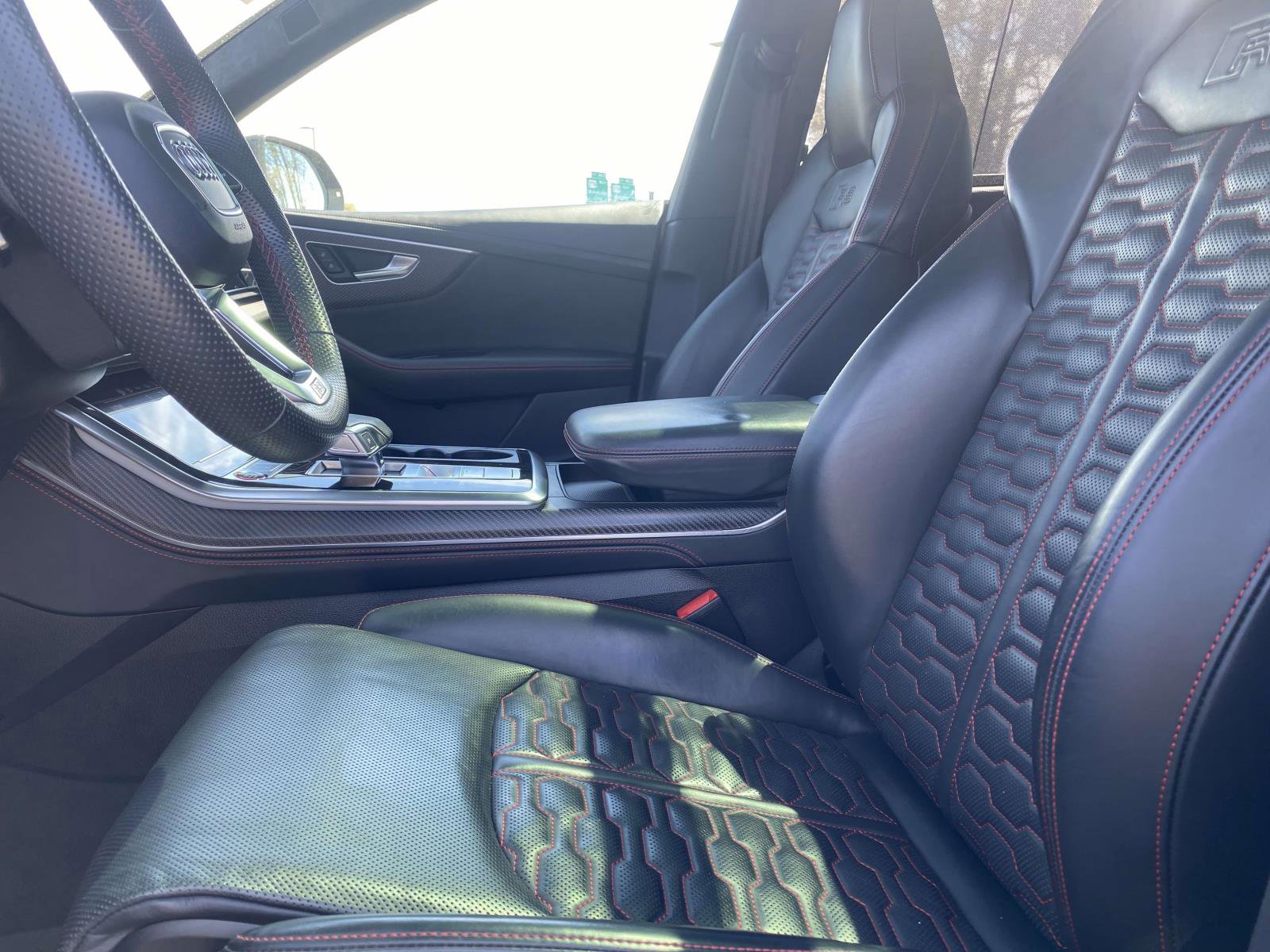 Certified 2022 Audi RS Q8 w/ Carbon Optic Package image 15