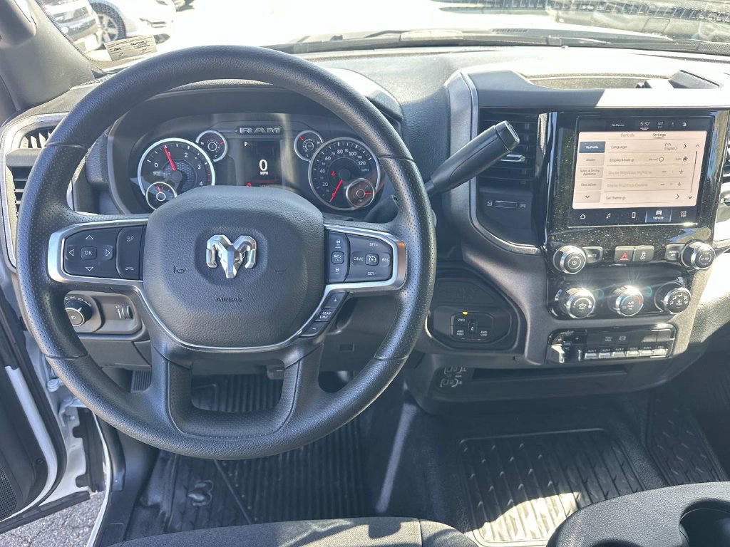 New 2025 RAM 3500 Tradesman AWD/4WD image 17