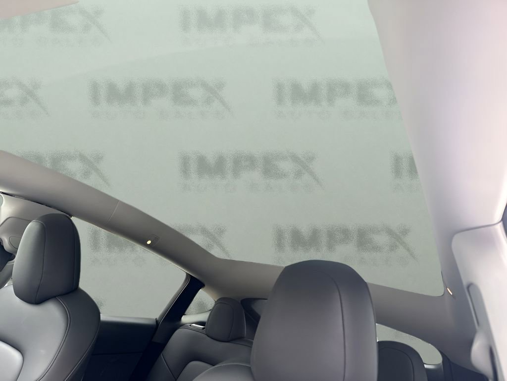 Used 2023 Tesla Model Y Performance AWD/4WD image 10