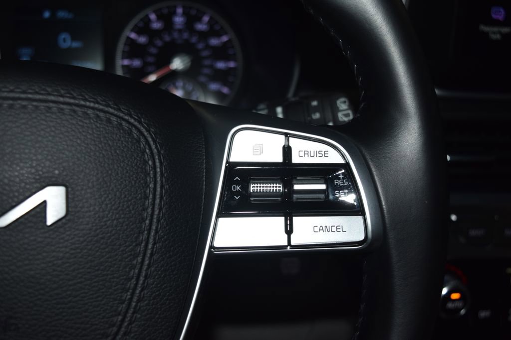 Used 2022 Kia Telluride S image 9