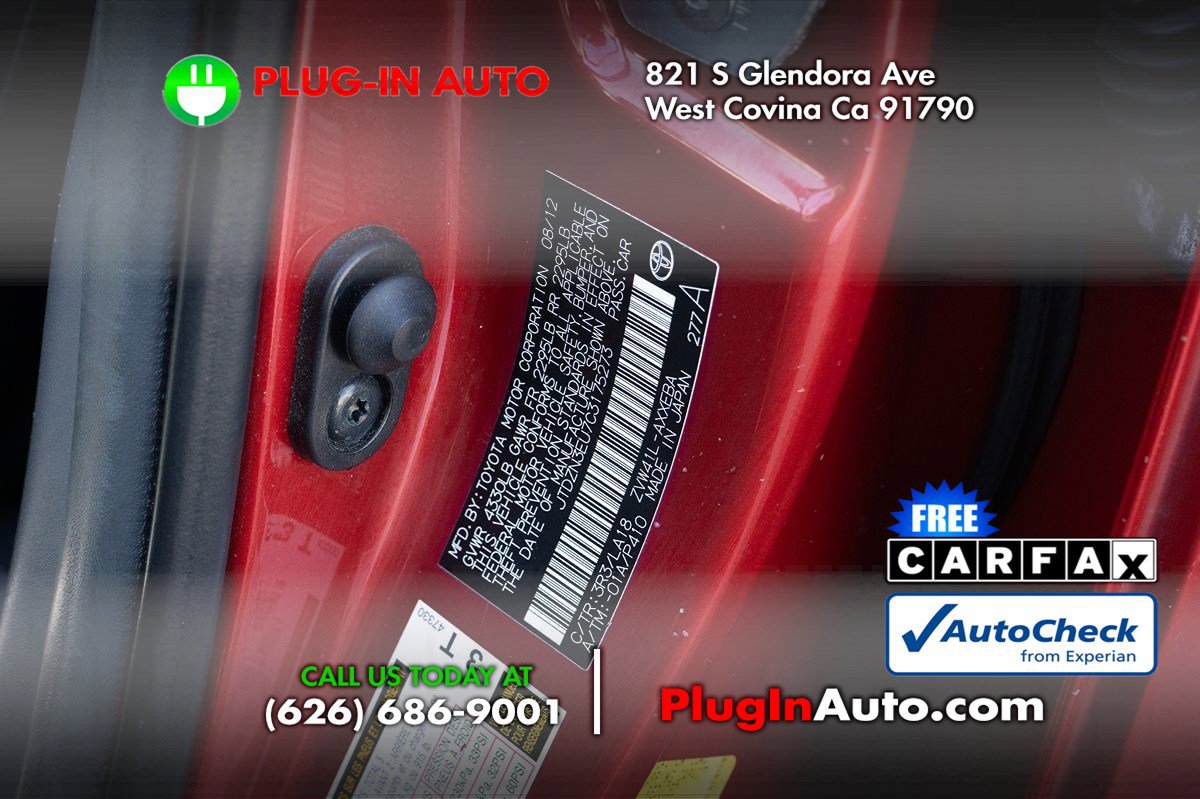 Used 2012 Toyota Prius V Five image 8