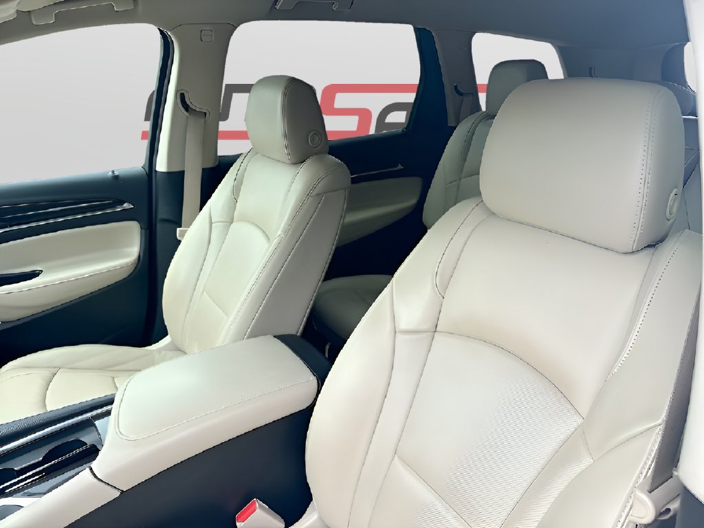 Used 2021 Buick Enclave Essence FWD image 21