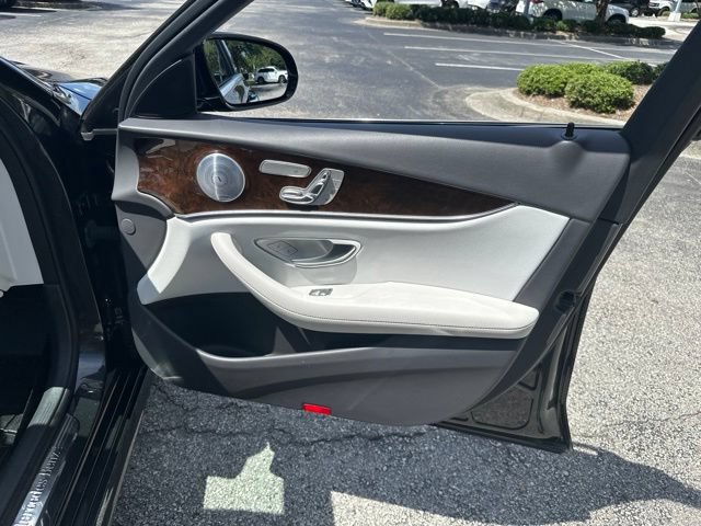 Used 2021 Mercedes-Benz E 350 4MATIC Sedan image 40