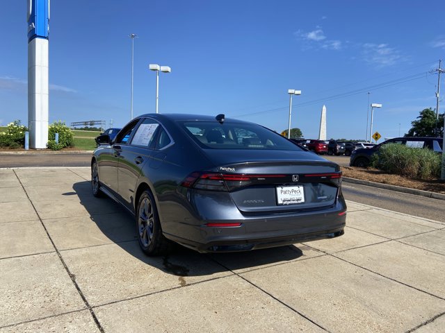 Used 2024 Honda Accord EX-L image 9