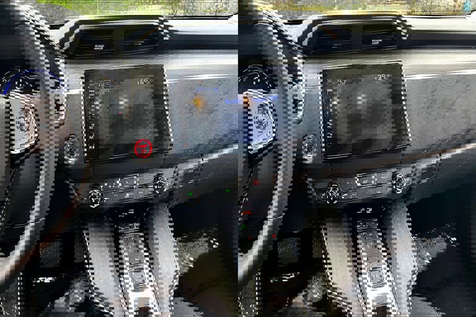 Used 2021 Honda Clarity Touring image 7