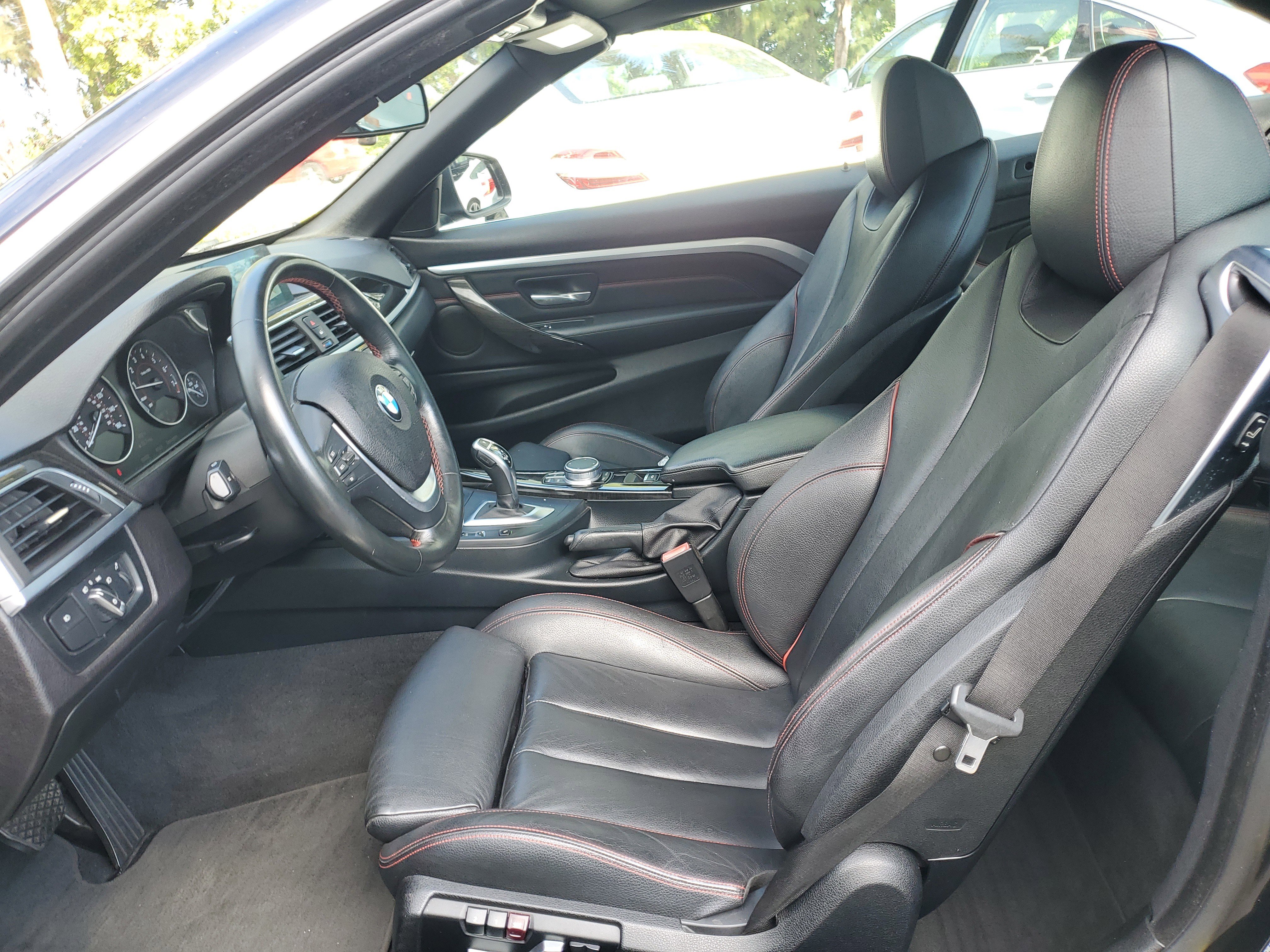 Used 2018 BMW 430i Convertible image 9