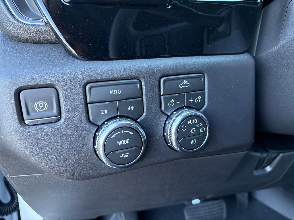 New 2026 GMC Sierra 1500 Elevation image 21