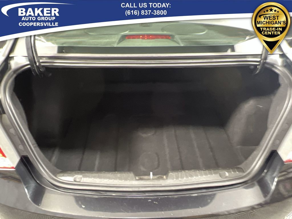 Used 2015 Chevrolet Cruze LT w/ Sun And Sound Package image 23