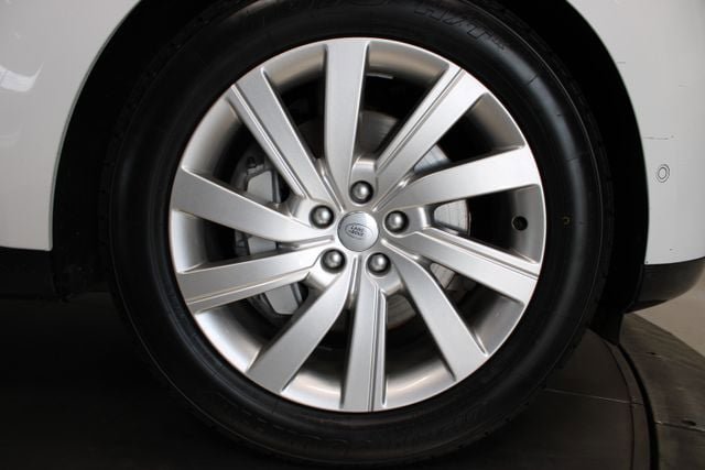 Used 2023 Land Rover Range Rover SE AWD/4WD image 36