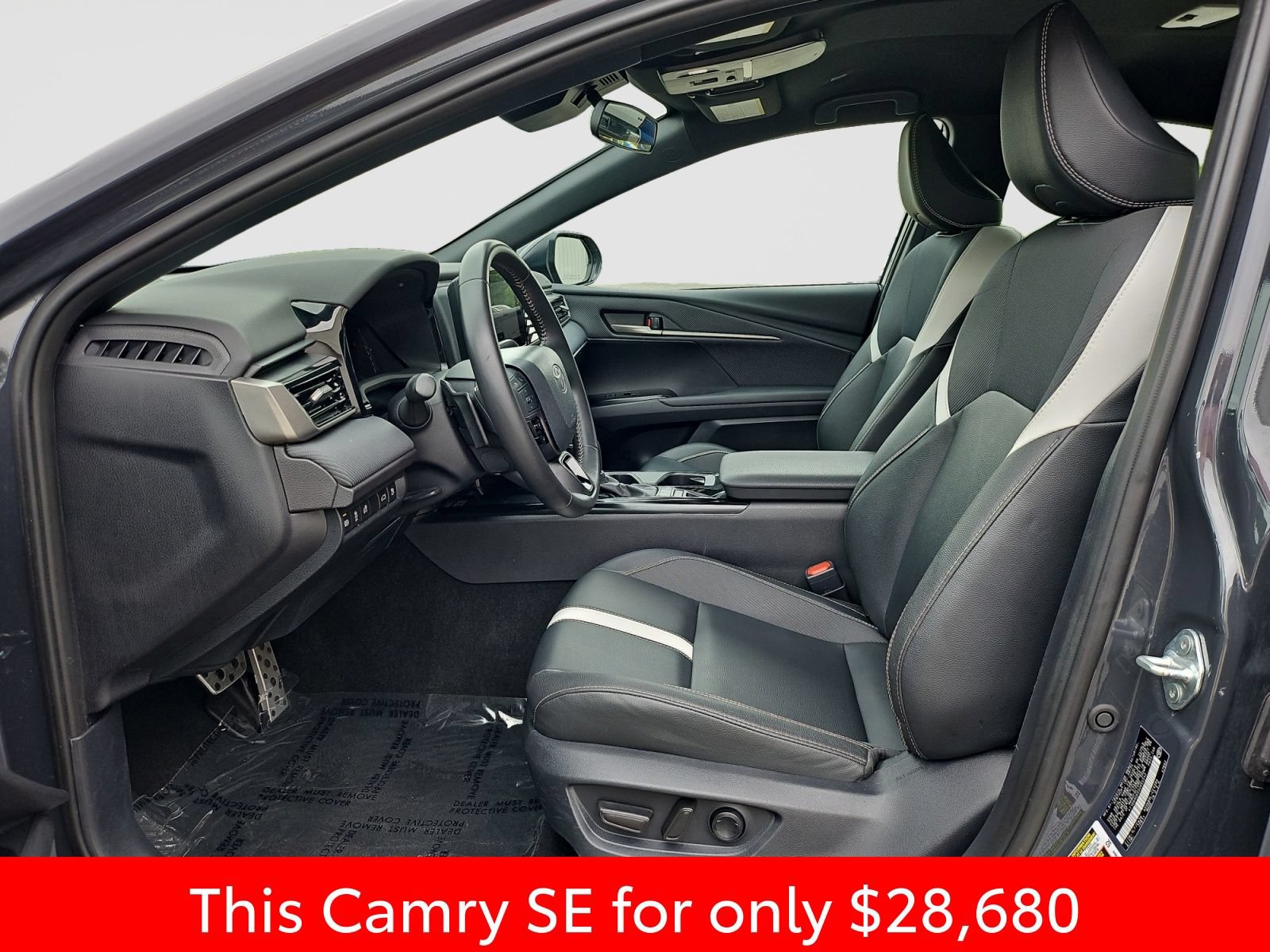 Used 2025 Toyota Camry SE FWD image 22