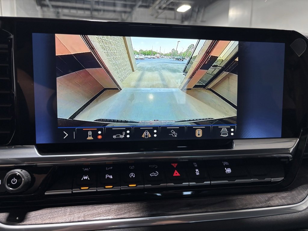 New 2025 Chevrolet Silverado 1500 LTZ w/ Technology Package image 18