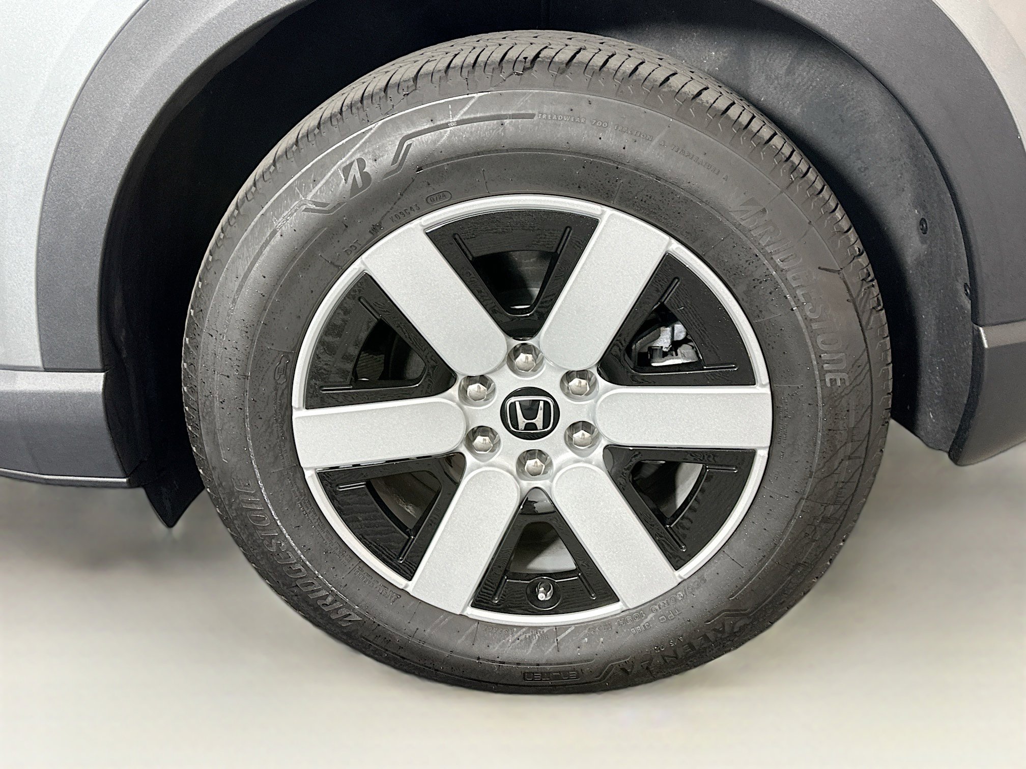 Used 2024 Honda Prologue EX image 11