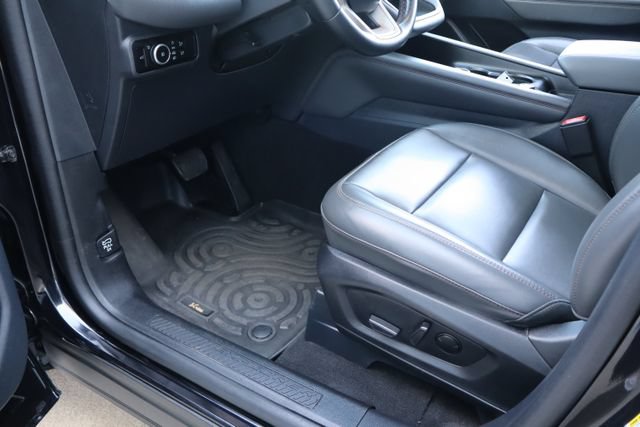 Certified 2025 Ford Explorer Active w/ Active Comfort Package AWD/4WD image 15