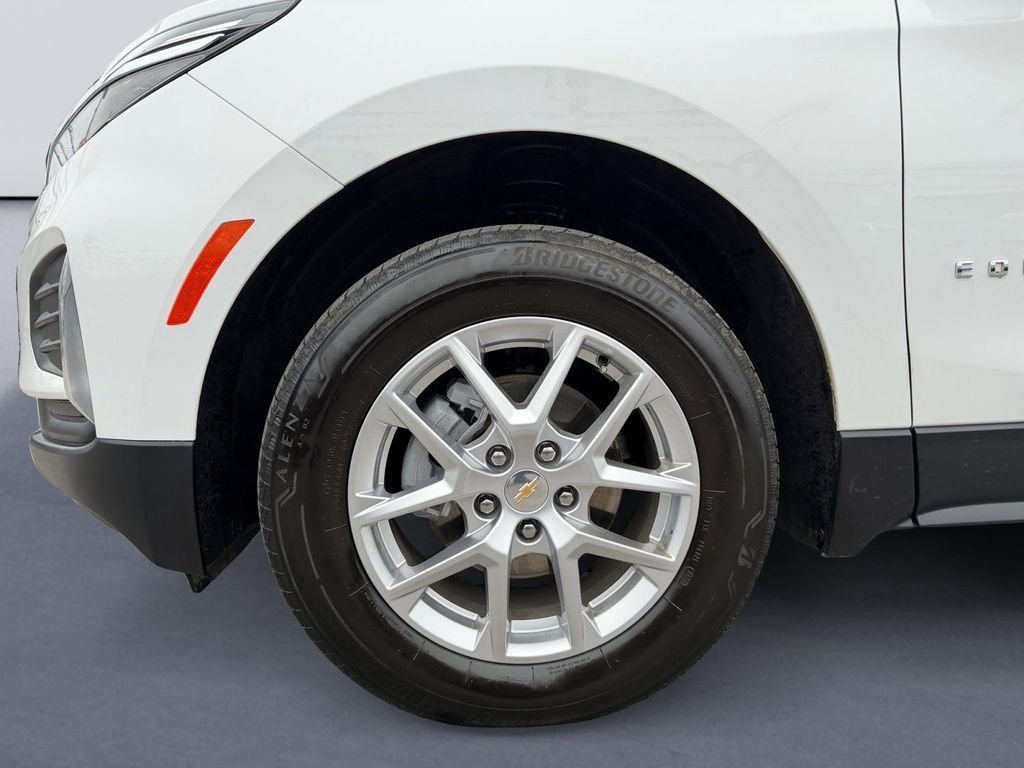Used 2023 Chevrolet Equinox LT image 9