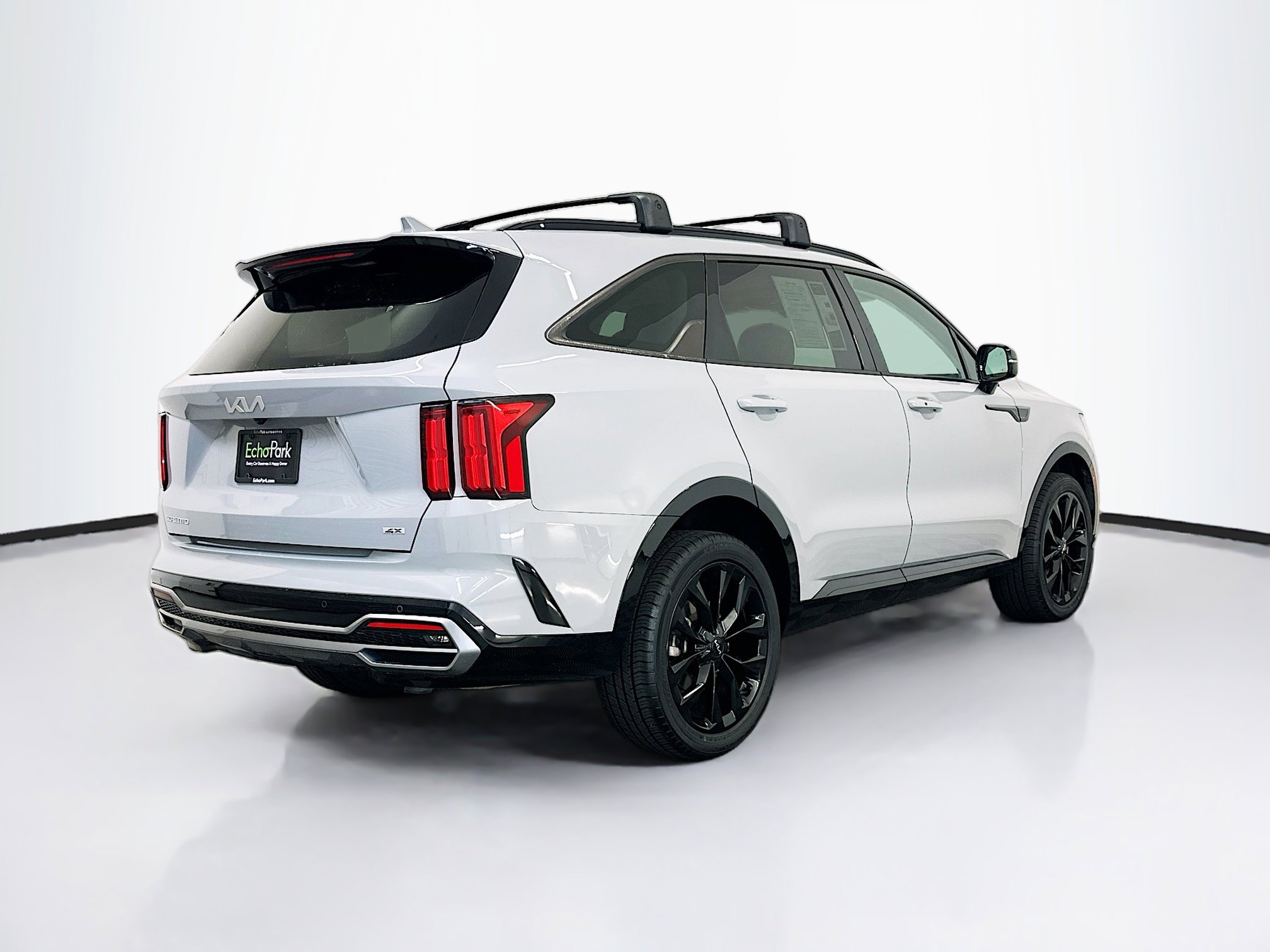 Used 2023 Kia Sorento SX image 9