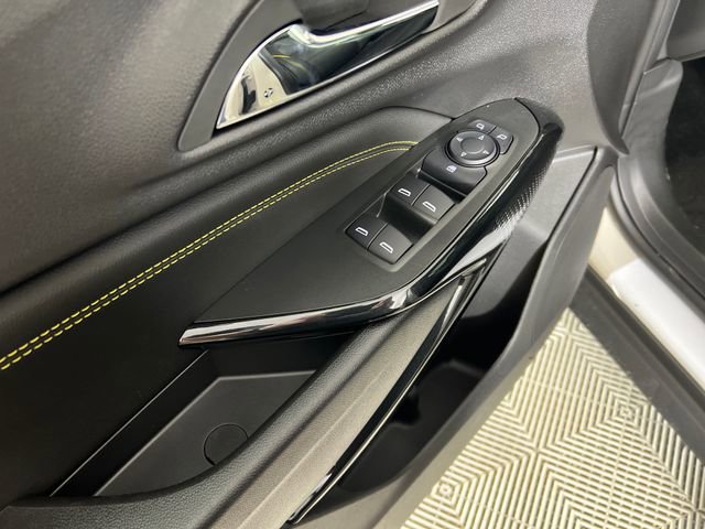 New 2026 Chevrolet Trax ACTIV w/ Sunroof Package image 11