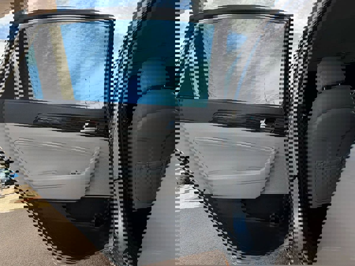 Used 2016 Hyundai Sonata Limited image 32