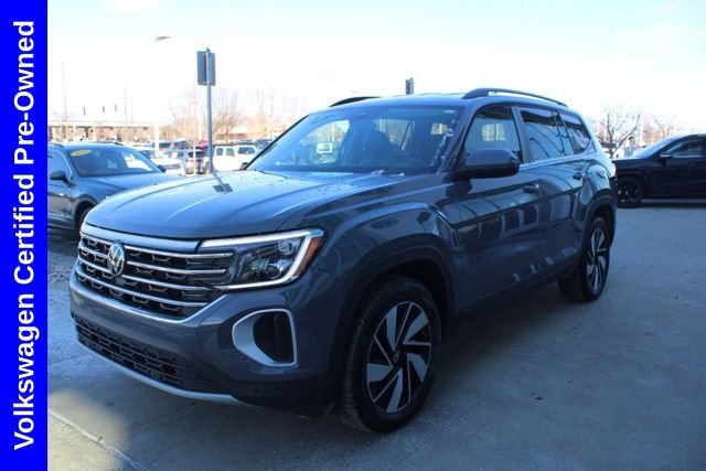 Used 2025 Volkswagen Atlas SE image 3