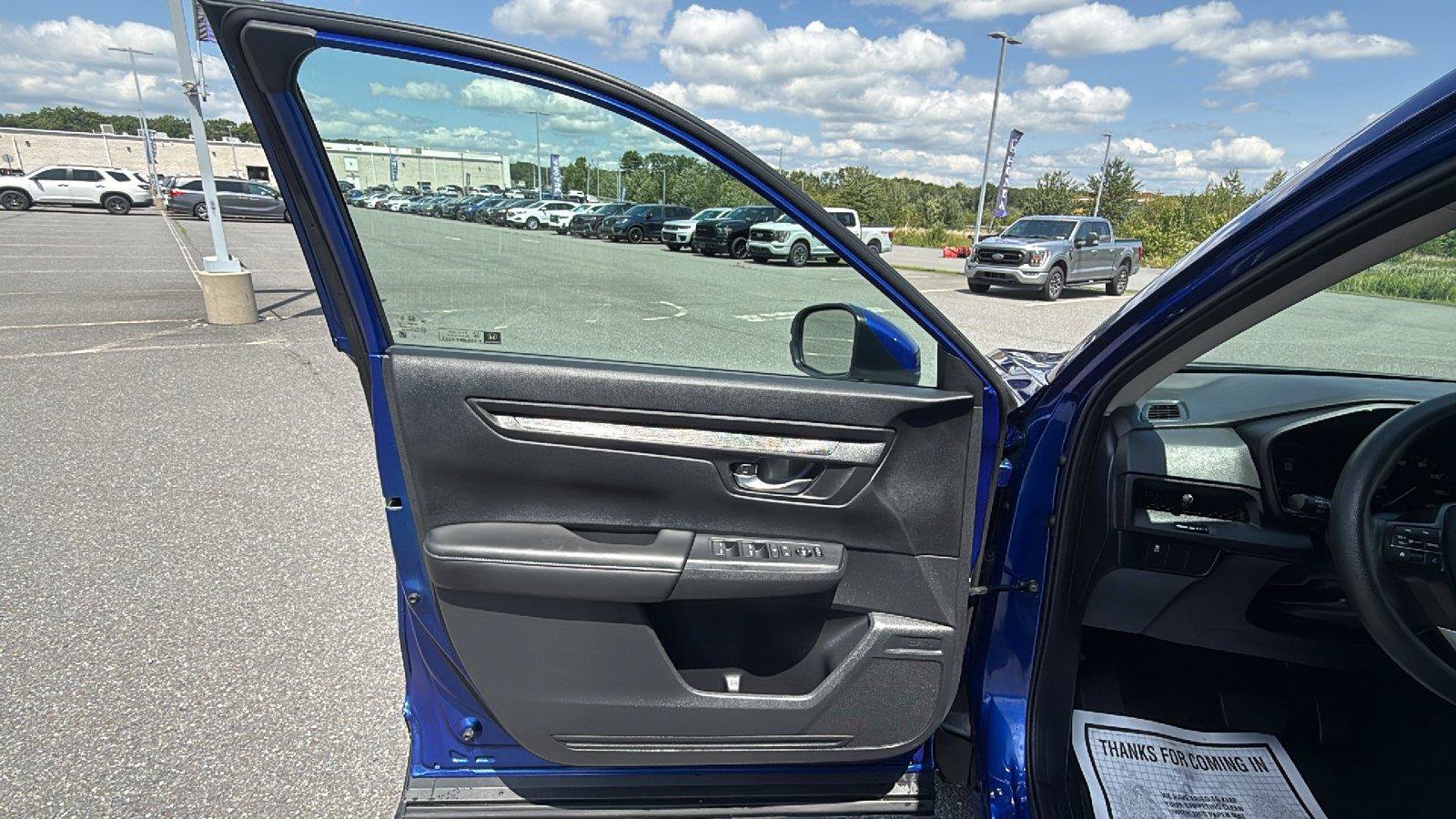 Used 2025 Honda CR-V EX image 24