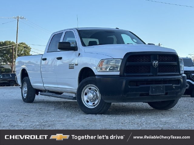Used 2018 RAM 2500 Tradesman RWD image 2