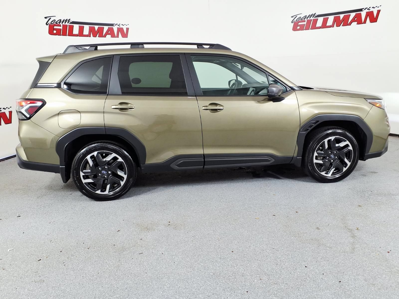 Used 2026 Subaru Forester Limited AWD/4WD image 3