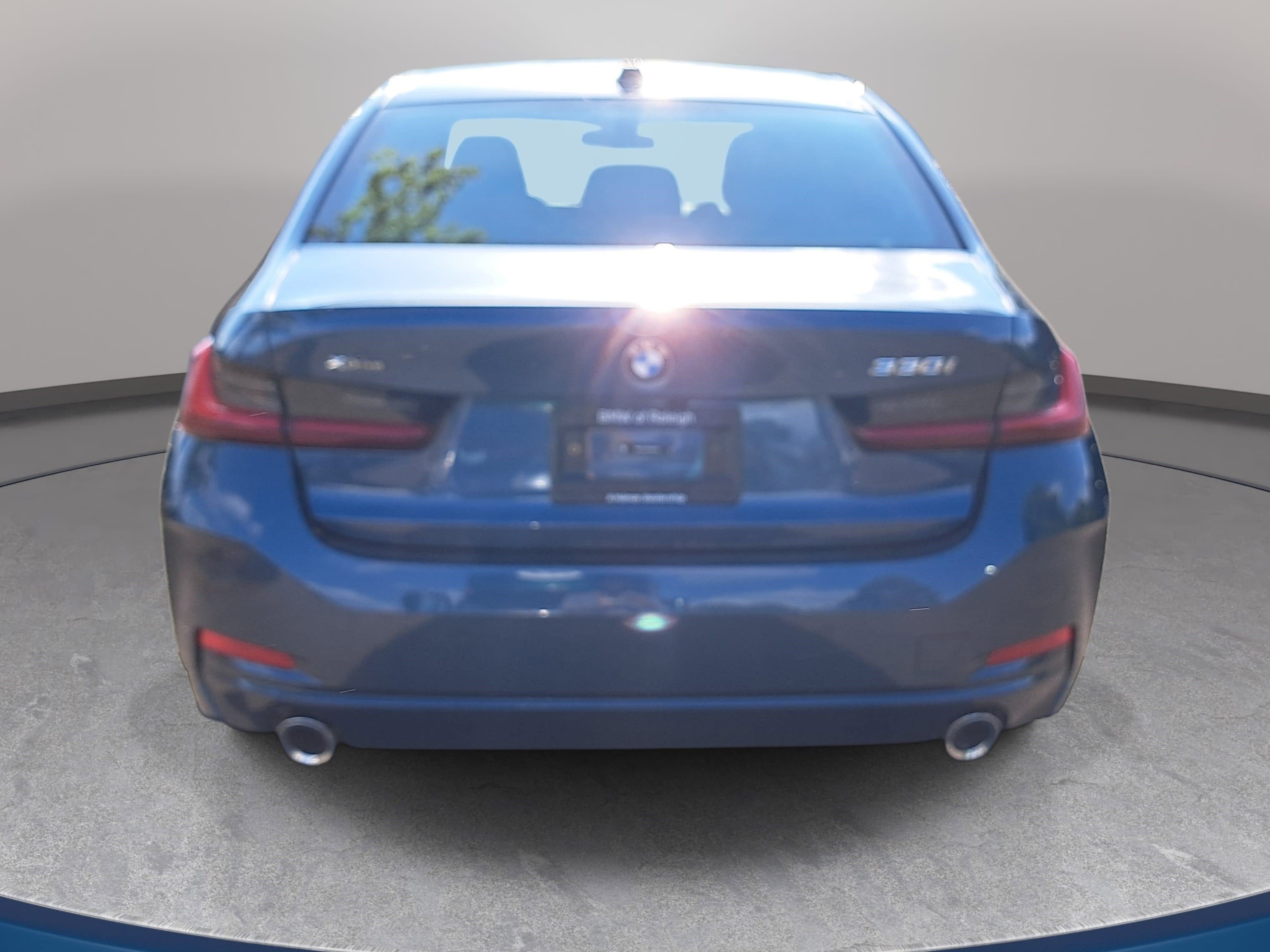 New 2026 BMW 330i xDrive Sedan w/ Premium Package AWD/4WD image 6