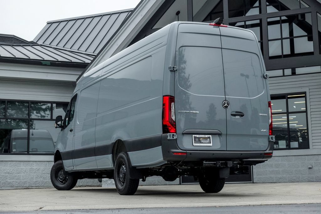 New 2026 Mercedes-Benz Sprinter 2500 image 2