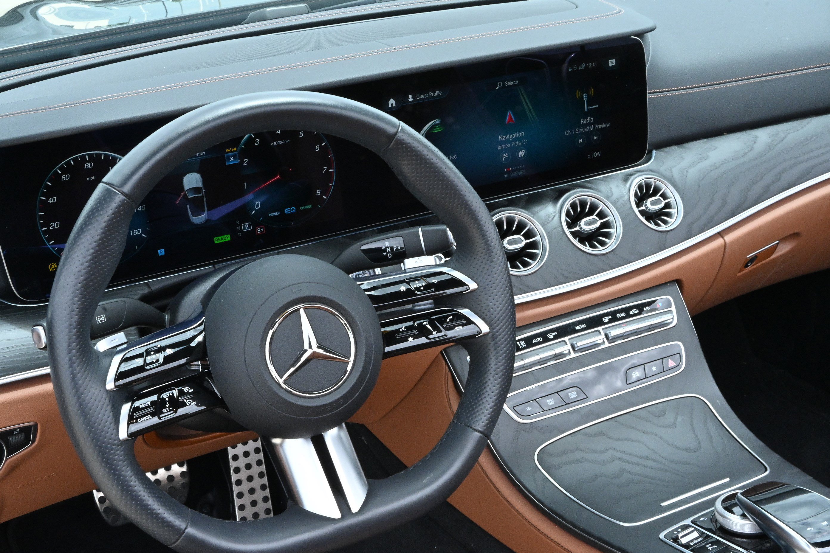 Used 2023 Mercedes-Benz E 450 Cabriolet image 15