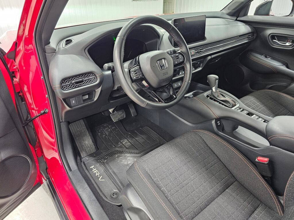 Used 2026 Honda HR-V Sport image 26