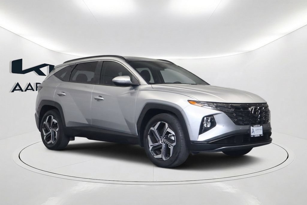 Used 2023 Hyundai Tucson Limited FWD image 3